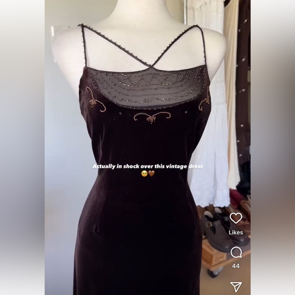Vintage DRESSBARN chocolate brown velvet beaded dress